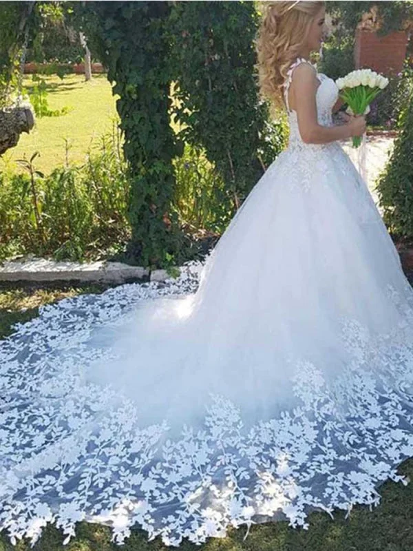 Sweetheart Appliques Ball Gown Wedding Dresses